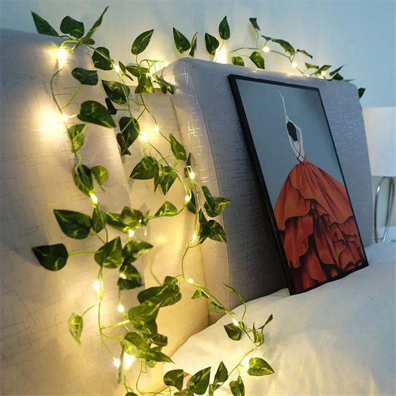 Ivy Leaf Plants With LED String Lights, Green Vine Garland Hanging LightsFlower Green Leaf String Lights Artificial Vine Fairy Lights Battery Powered